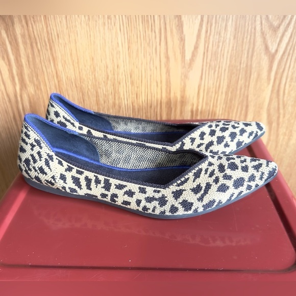Rothys Womens The Point Leopard Cheetah Ballet Flats Size 7 Animal Print Retired - Picture 11 of 11